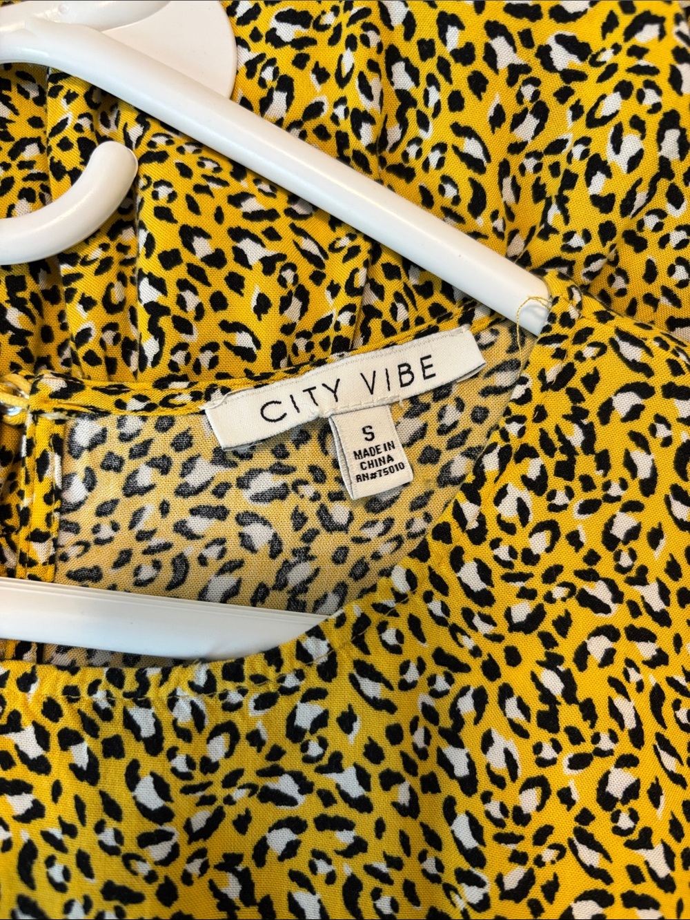 Women’s Yellow Animal Print Midi Dress - Picture 3 of 4